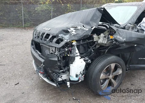 2021 Jeep Cherokee Limited 4X4 from USA, damaged, VIN 1C4PJMDX2MD178811